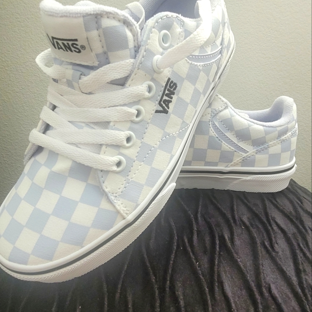 Women's Seldan Checkerboard blueish gray and white Vans Shoes size 6 brand new
